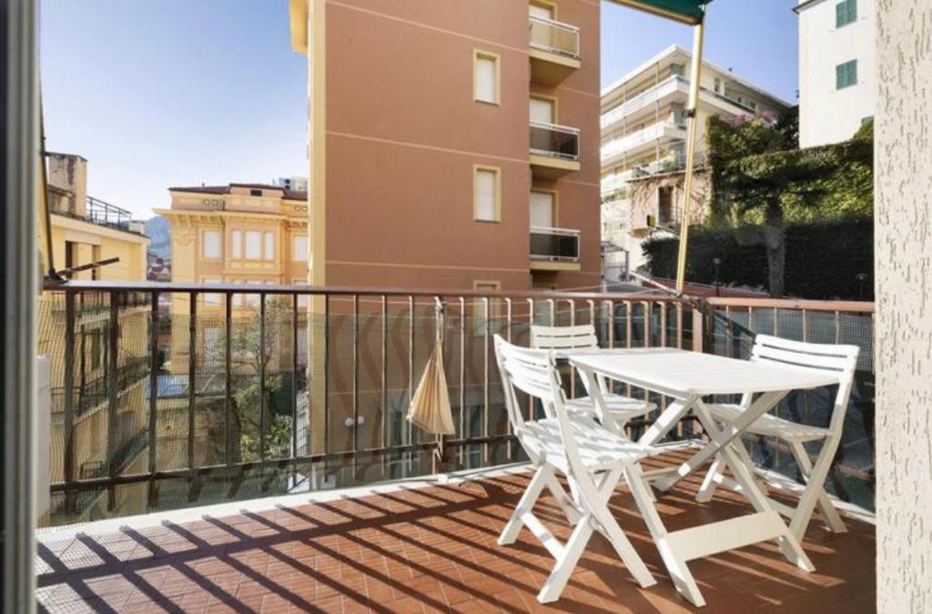 Ca Adri , Appartamento In Posizione Strategica Per Godere Delle Spiaggia E Dei Sentieri Outdoor ! Finale Ligure Eksteriør billede